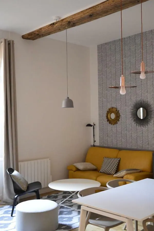 Cosy Apartment Ideally Located In The Old Town Lyon